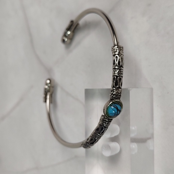Silvertone/Turquoise Howlite Cuff Bracelet - Picture 3 of 5